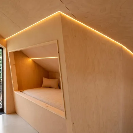 Azor Eco Apartment *